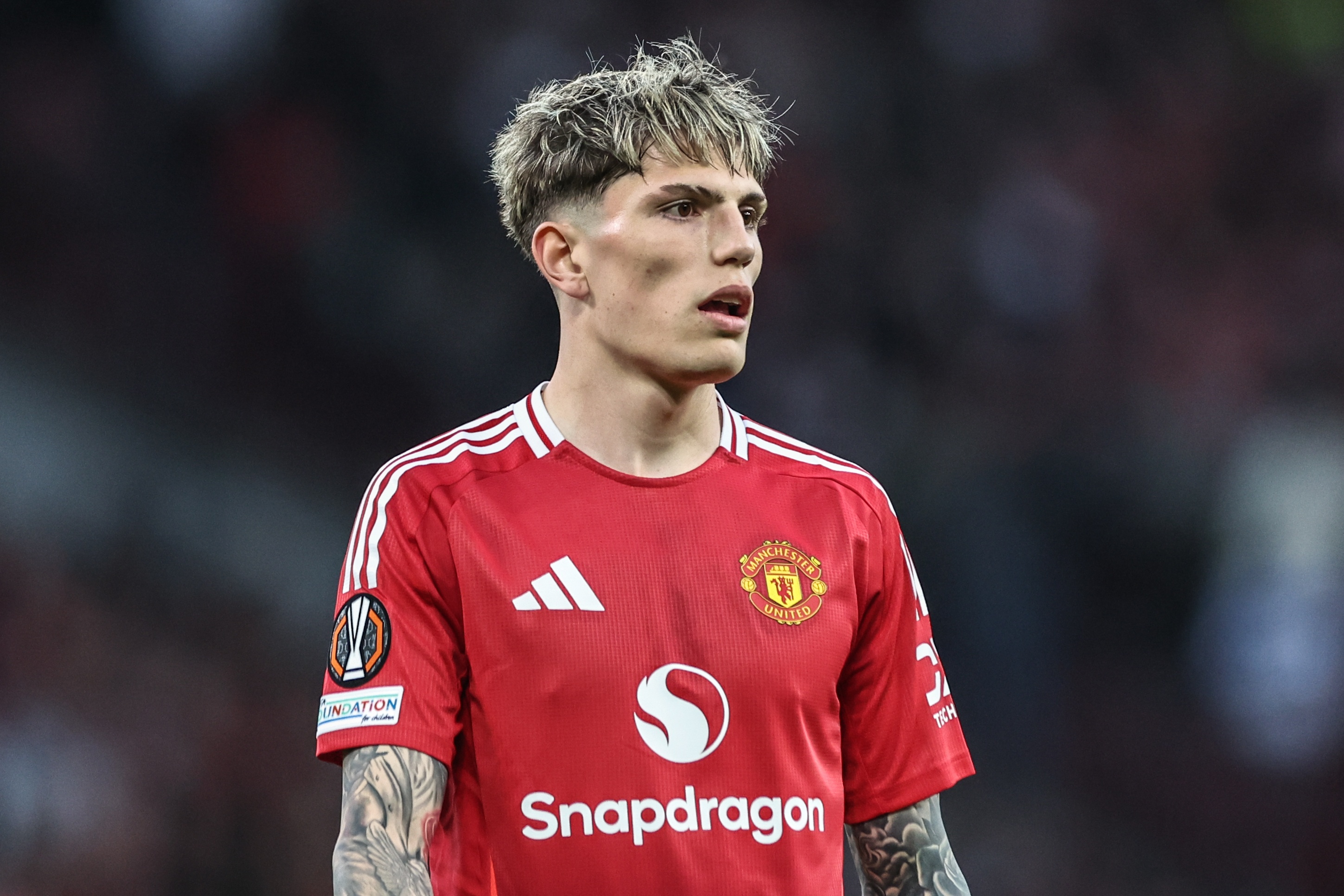 英國媒體：切爾西希望簽下高于4000萬英鎊的加納喬 曼聯(lián)堅(jiān)持使用5000萬英鎊