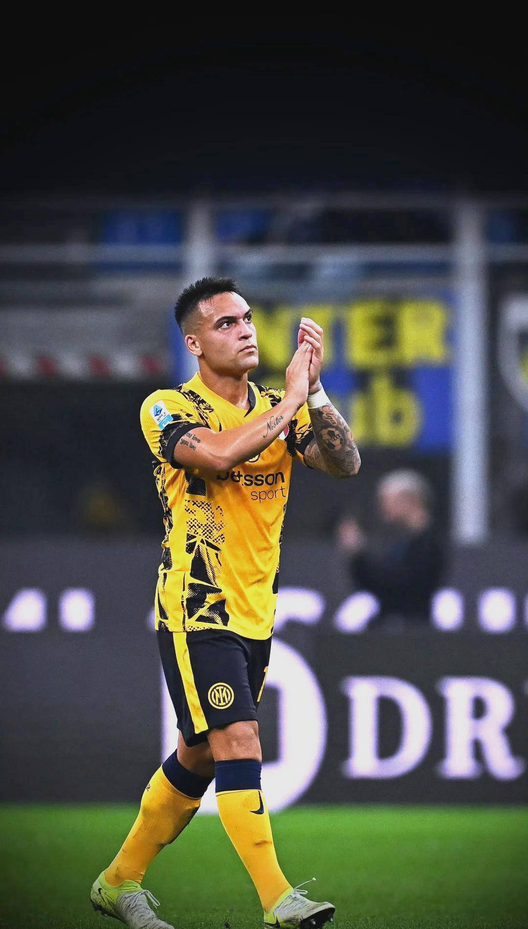 再見 國際米蘭！ “大核”正式宣布其離開！意大利國際中場+才華橫溢的射手